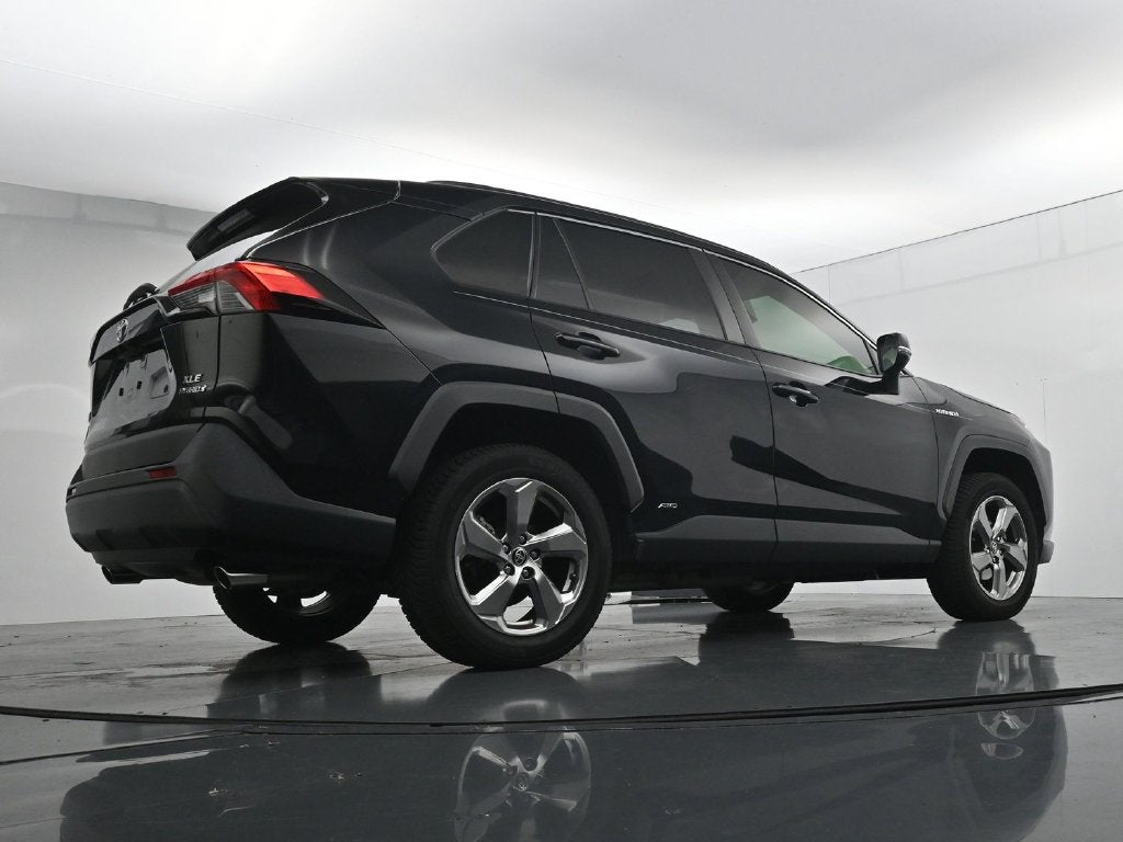 2021 Toyota RAV4 XLE Premium
