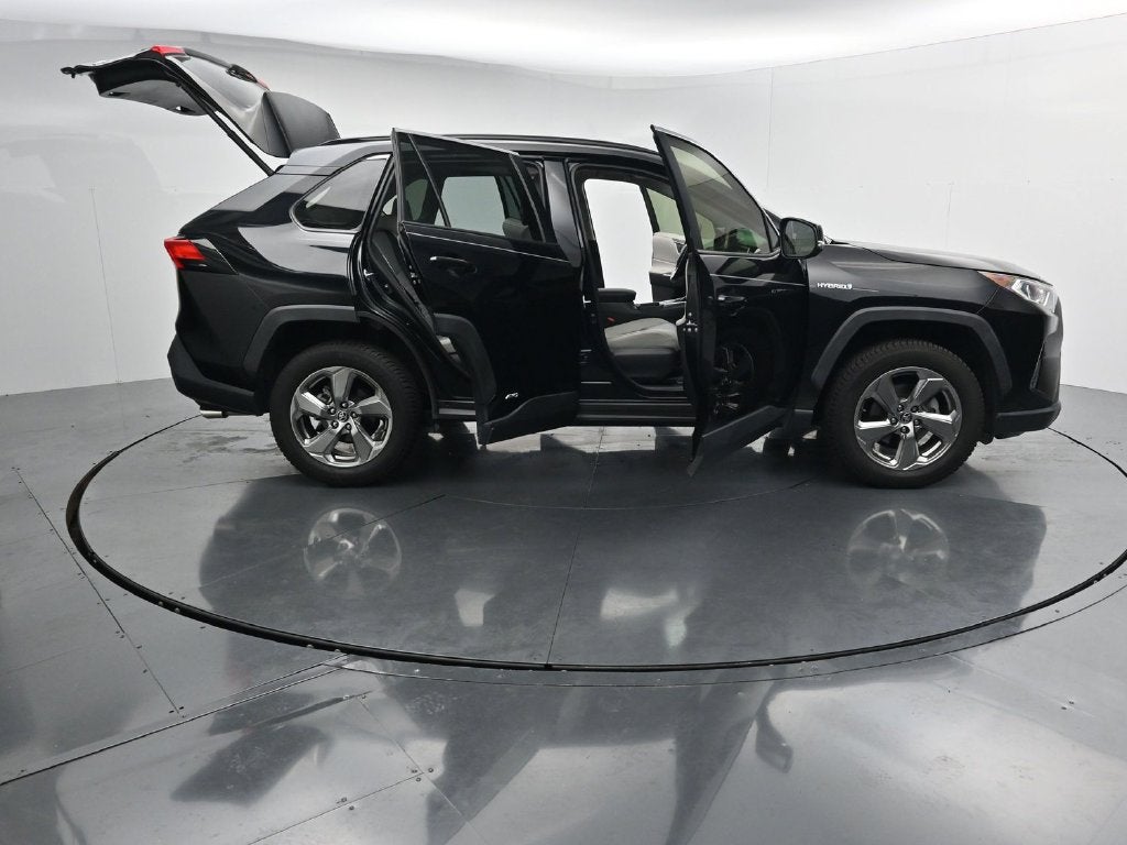 2021 Toyota RAV4 XLE Premium
