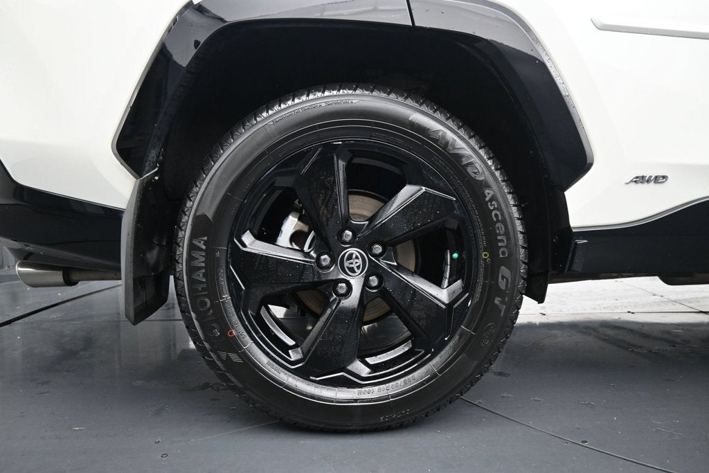 2020 Toyota RAV4 XSE