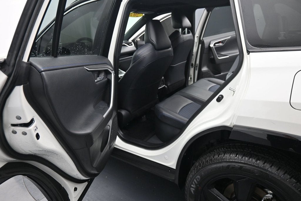 2020 Toyota RAV4 XSE