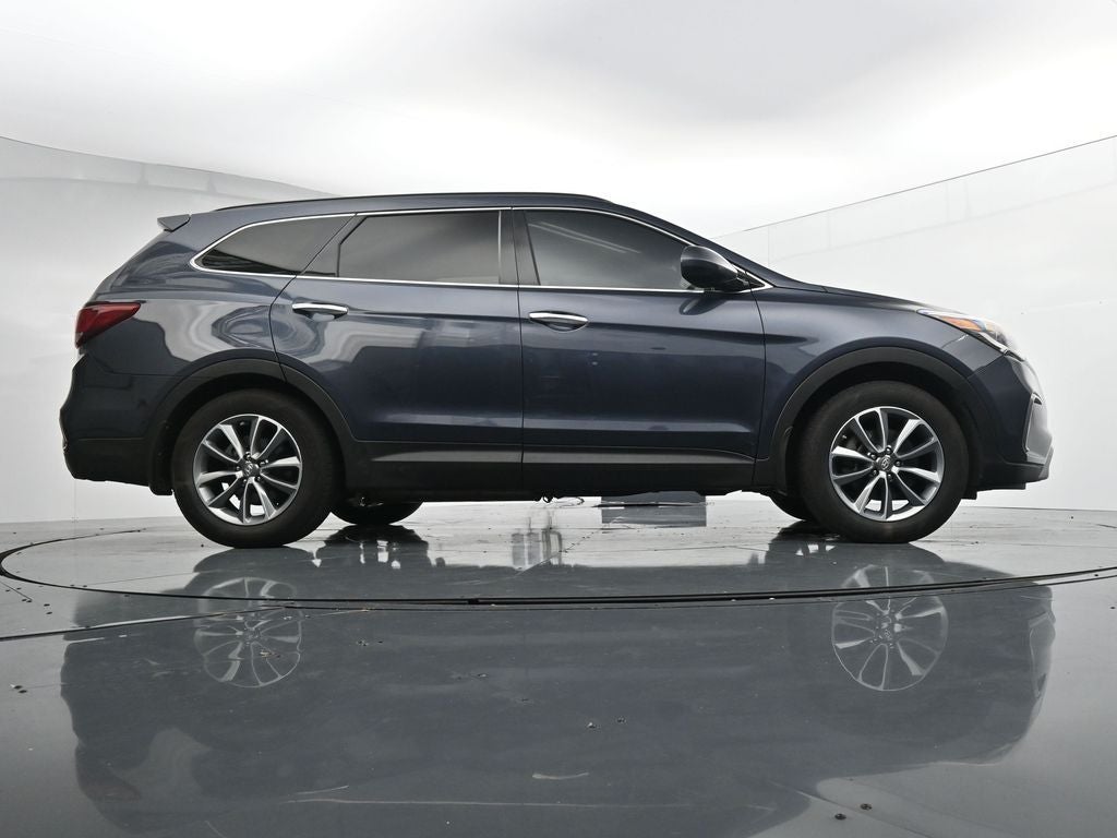 2019 Hyundai Santa Fe XL SE