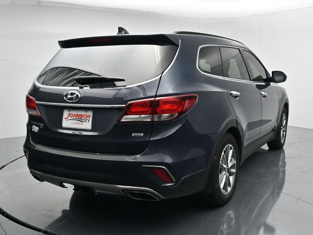 2019 Hyundai Santa Fe XL SE