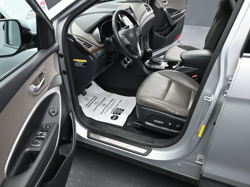 2017 Hyundai Santa Fe SE Ultimate