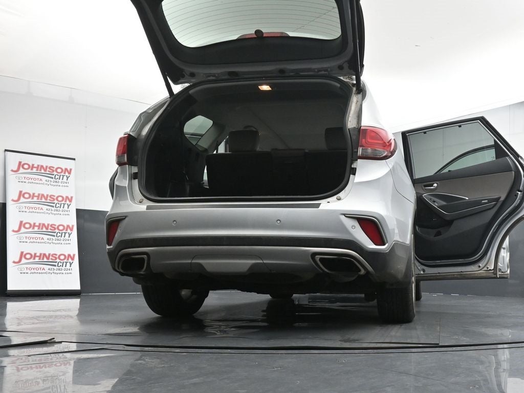 2017 Hyundai Santa Fe SE Ultimate