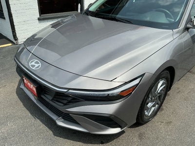 2024 Hyundai Elantra SEL