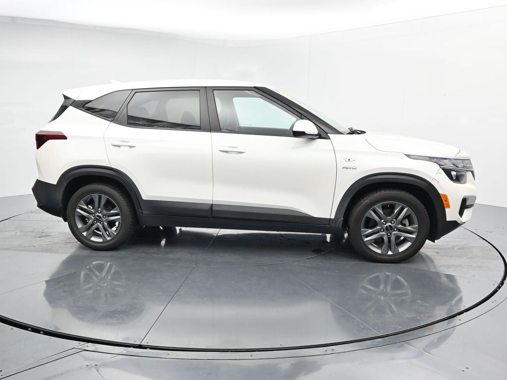 2022 Kia Seltos LX
