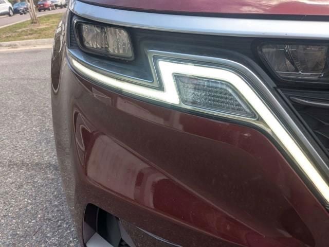 2024 Kia Carnival LX