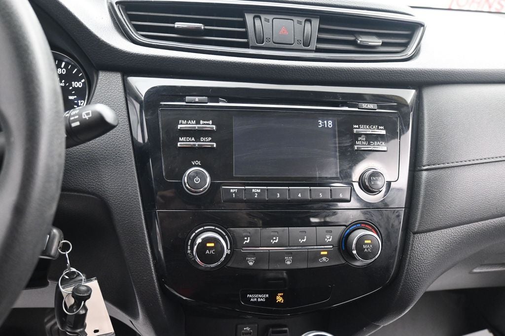 2017 Nissan Rogue S