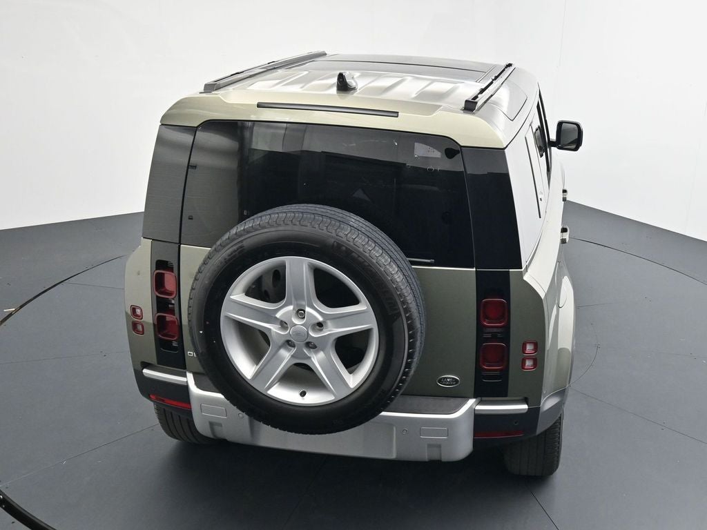 2021 Land Rover Defender SE