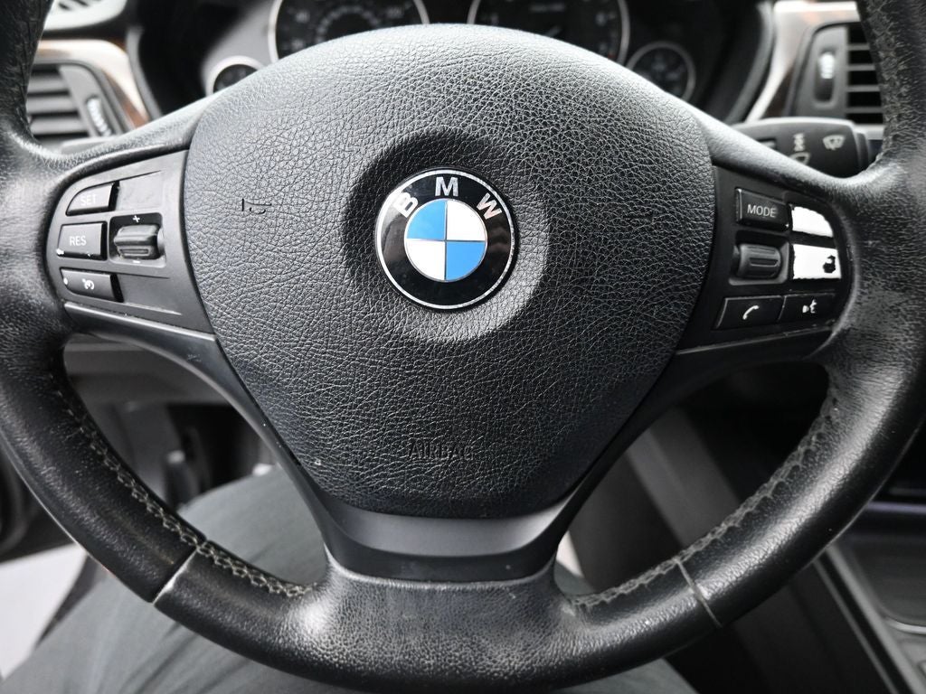 2013 BMW 3 Series 328i