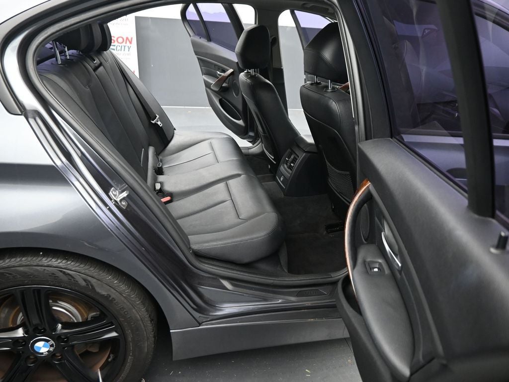 2013 BMW 3 Series 328i