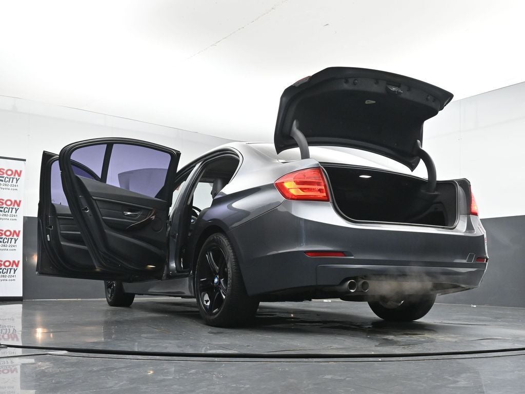 2013 BMW 3 Series 328i