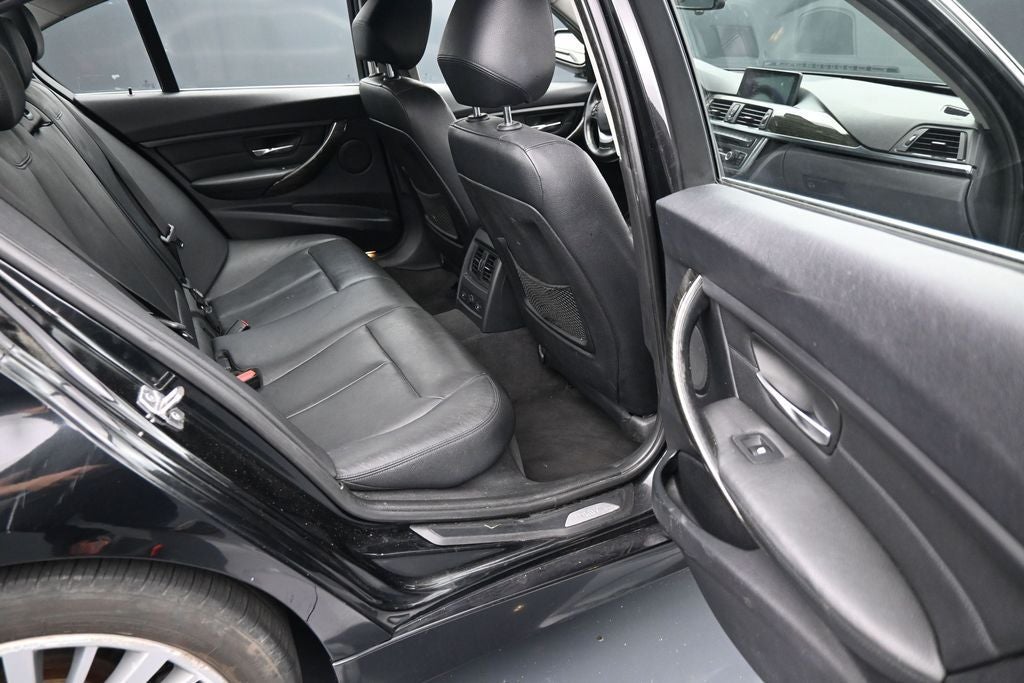 2013 BMW 3 Series 328i