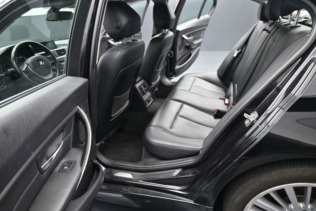 2013 BMW 3 Series 328i