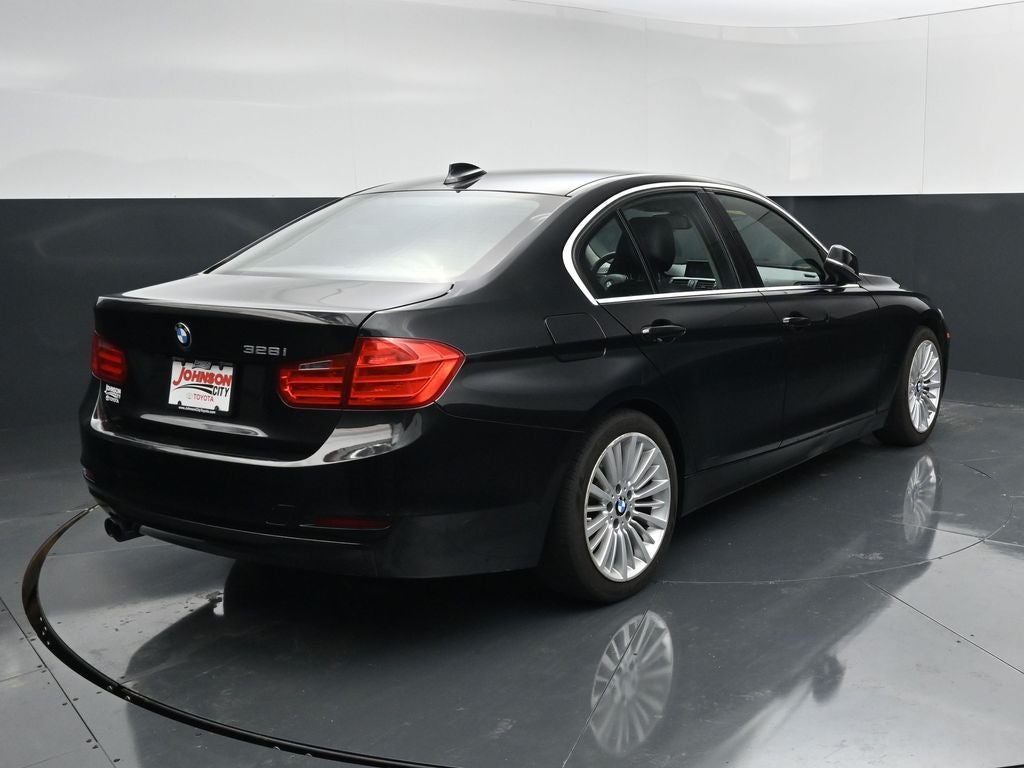 2013 BMW 3 Series 328i