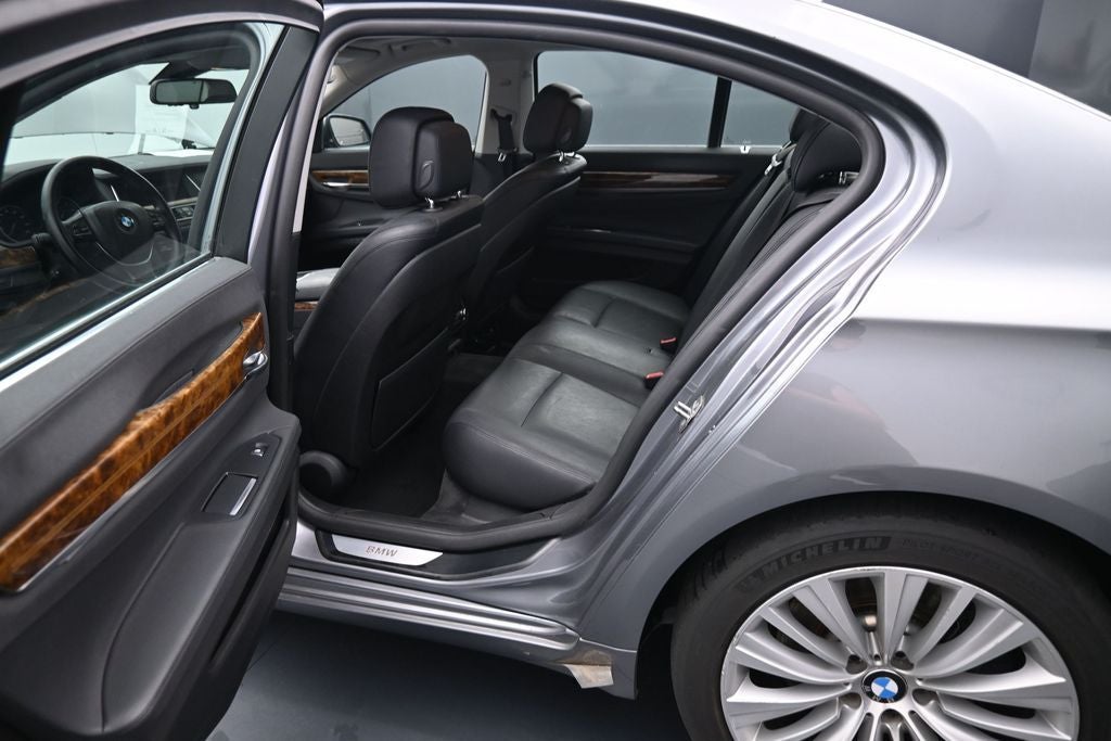 2015 BMW 7 Series 740i