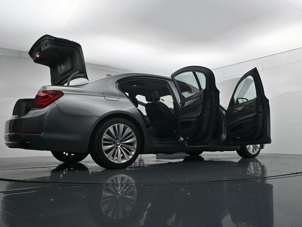 2015 BMW 7 Series 740i