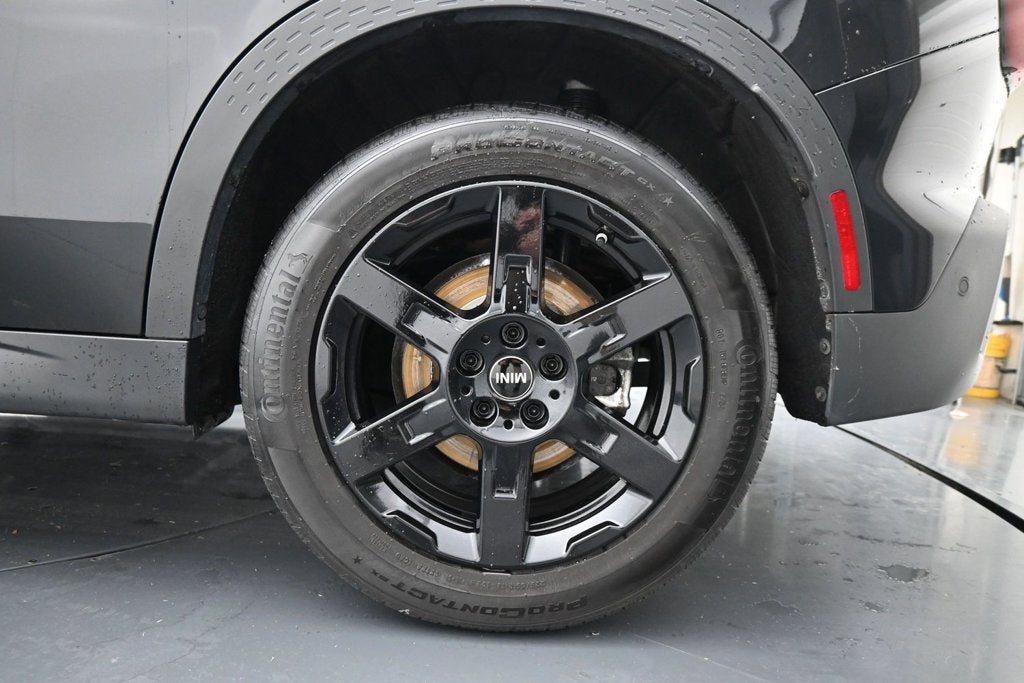 2025 MINI Countryman Signature Plus