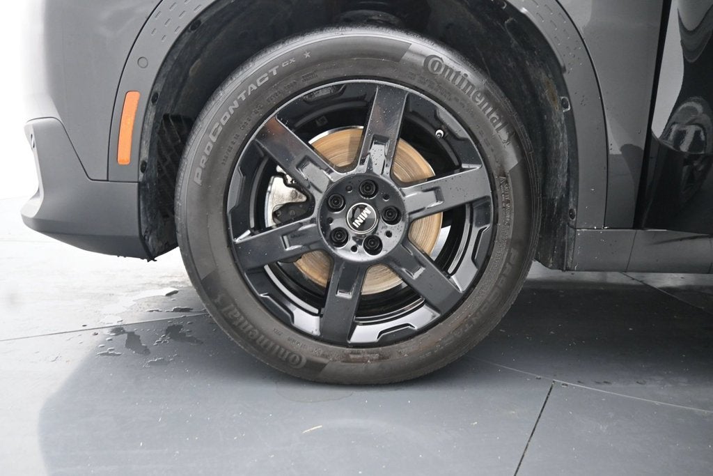 2025 MINI Countryman Signature Plus