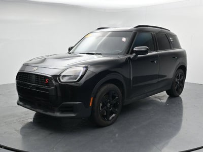 2025 MINI Countryman Signature Plus