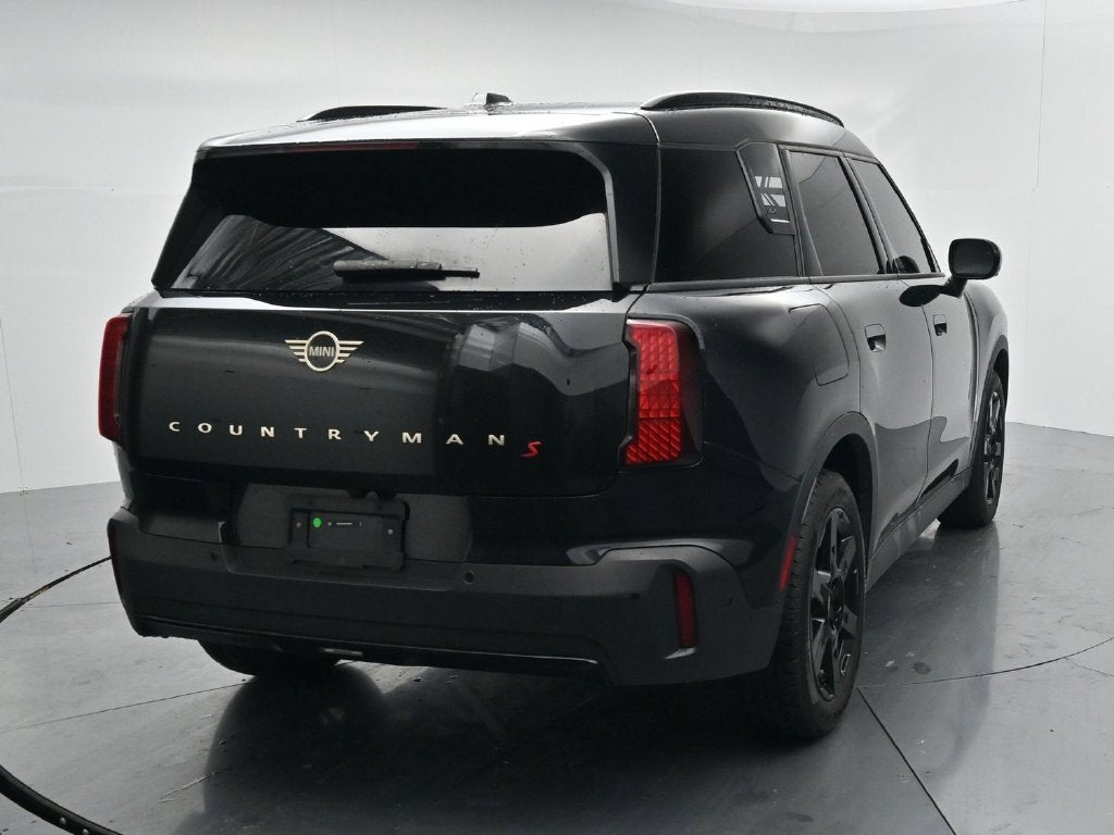 2025 MINI Countryman Signature Plus