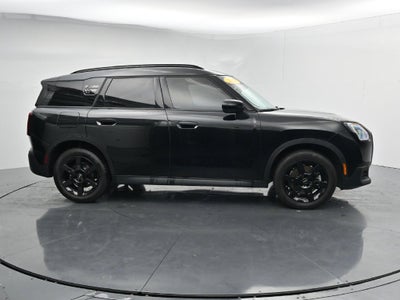 2025 MINI Countryman Signature Plus