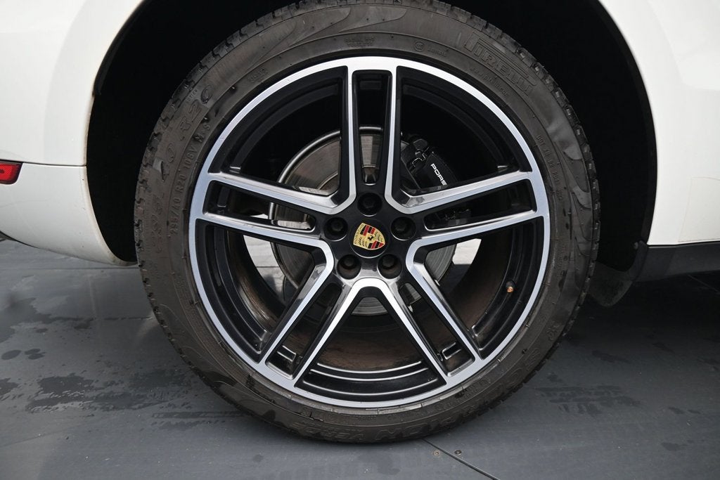 2021 Porsche Macan Base