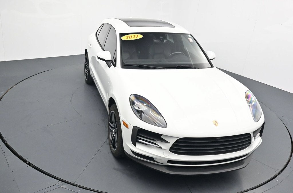 2021 Porsche Macan Base