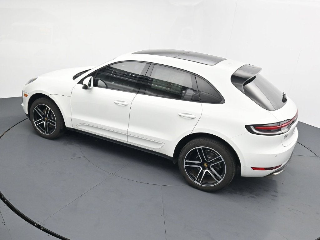 2021 Porsche Macan Base