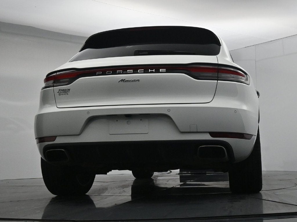 2021 Porsche Macan Base