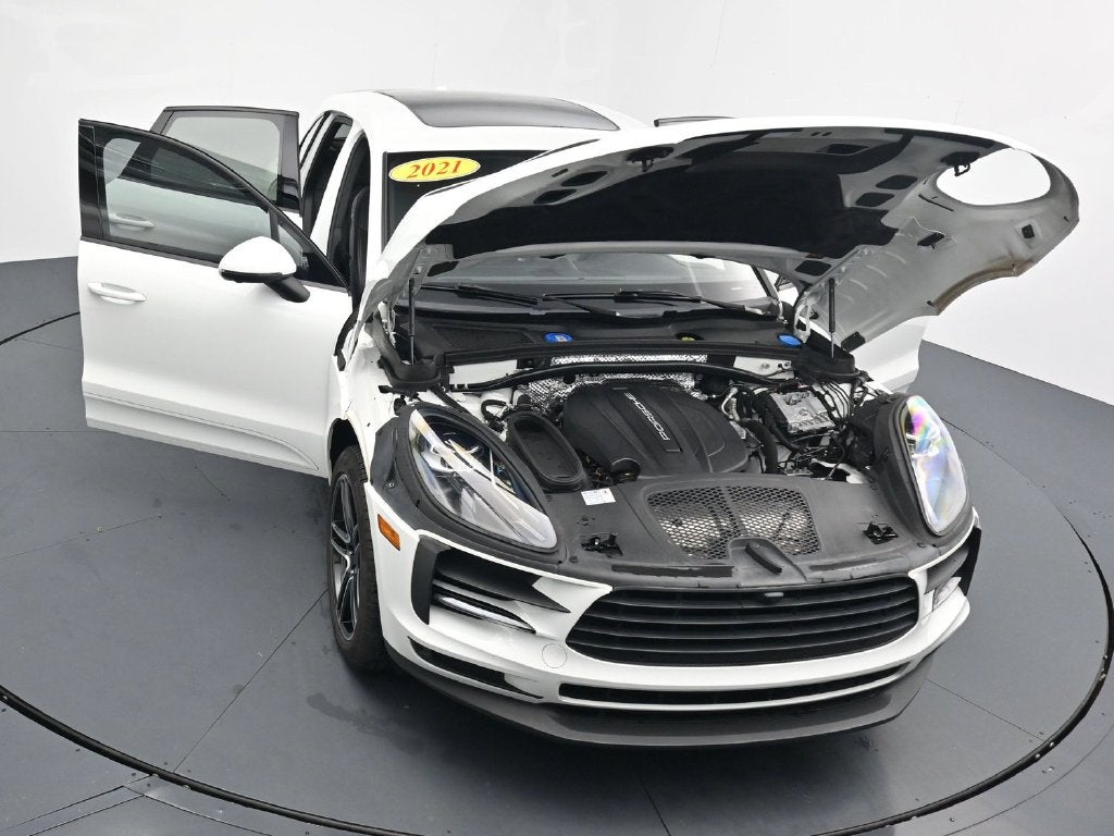 2021 Porsche Macan Base