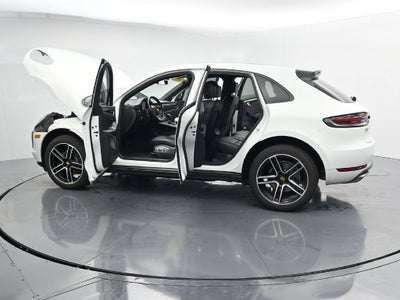 2021 Porsche Macan Base