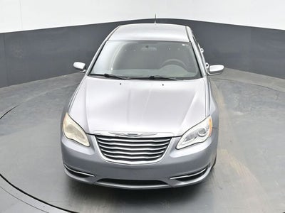 2013 Chrysler 200 LX