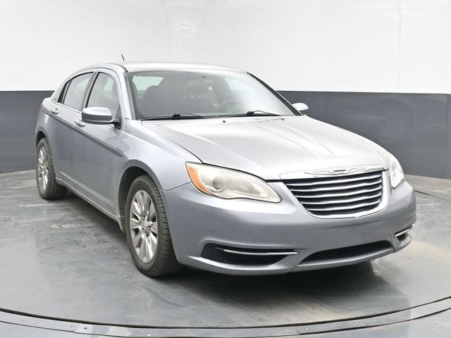 2013 Chrysler 200