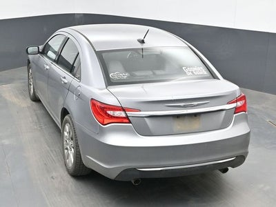 2013 Chrysler 200 LX