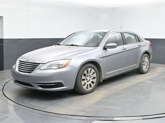 2013 Chrysler 200 LX