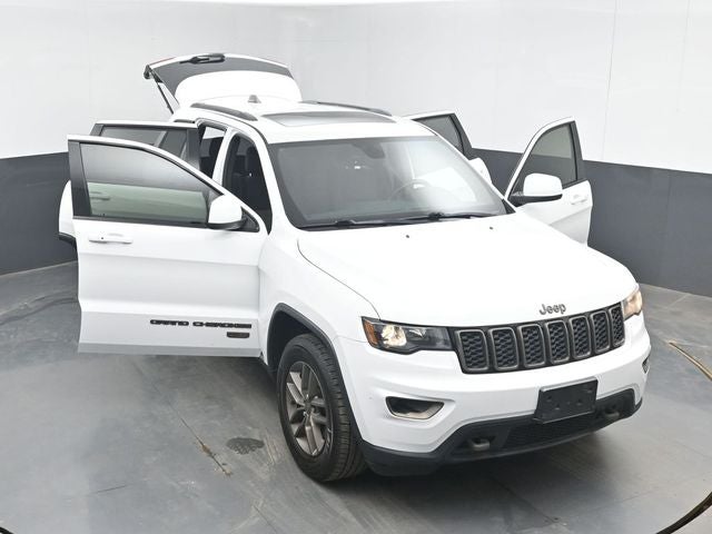 2017 Jeep Grand Cherokee Laredo