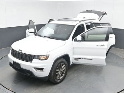 2017 Jeep Grand Cherokee Laredo