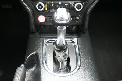 2017 Ford Mustang V6
