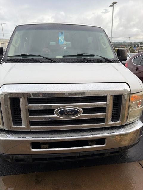 2011 Ford E-Series Wagon XLT