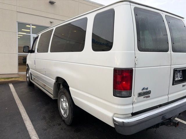 2011 Ford E-Series Wagon XLT