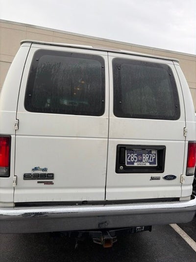 2011 Ford E-Series Wagon XLT