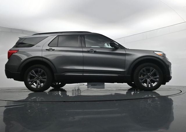 2023 Ford Explorer XLT Sport Appearance Package