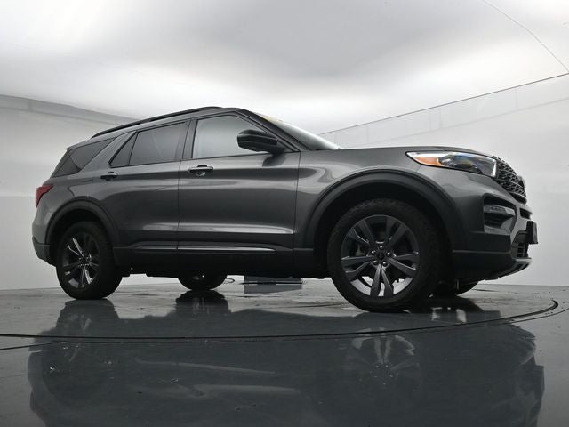 2023 Ford Explorer XLT Sport Appearance Package