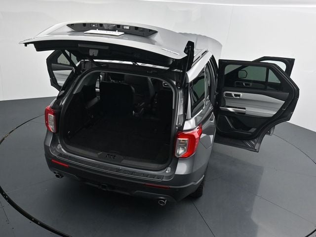 2023 Ford Explorer XLT Sport Appearance Package
