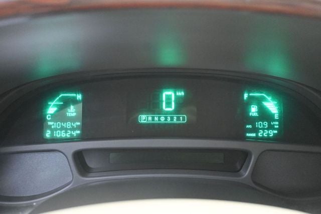 2004 Cadillac DeVille Base