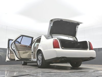 2004 Cadillac DeVille Base