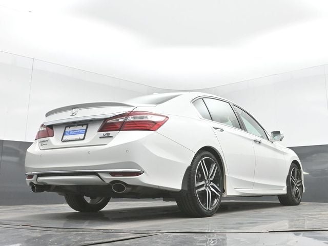 2017 Honda Accord Touring