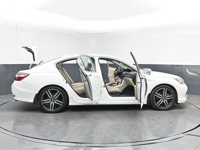 2017 Honda Accord Touring