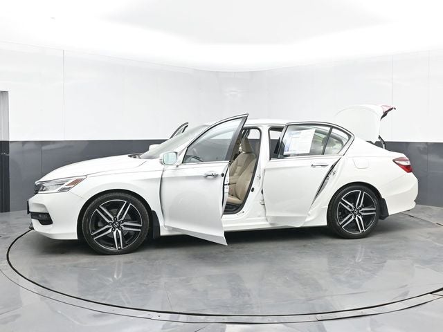 2017 Honda Accord Touring